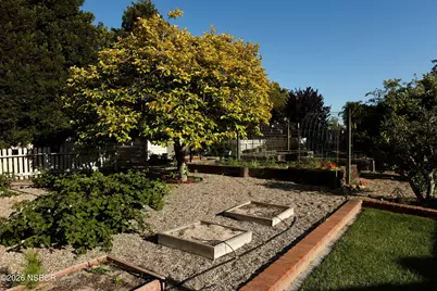 1340 Foxenwood Drive, Santa Maria, CA 93455 - Photo 31