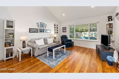 395 Oster Sted, Solvang, CA 93463 - Photo 3
