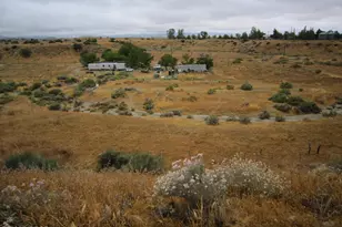 205 Castro Canyon Rd, Cuyama, CA 93254 - Photo 5