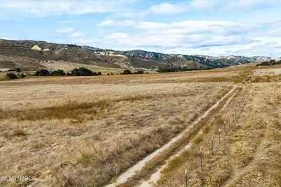 7015 Long Canyon Road, Santa Maria, CA 93454 - Photo 5