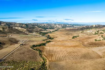 7015 Long Canyon Road, Santa Maria, CA 93454 - Photo 9