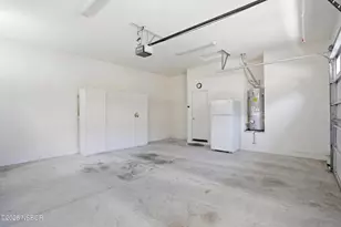 1645 Barolo Pl, Santa Maria, CA 93458 - Photo 29