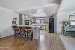 956 Diamond Dr, Santa Maria, CA 93455 - Photo 5