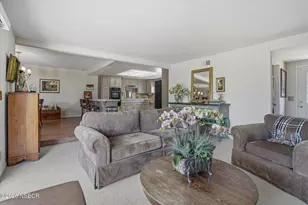 956 Diamond Dr, Santa Maria, CA 93455 - Photo 9