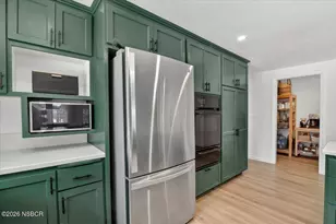 2950 Oak Pointe Dr, Lompoc, CA 93436 - Photo 47