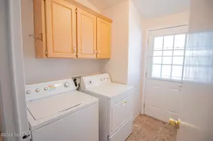 1701 S Thornburg St, Santa Maria, CA 93458 - Photo 21