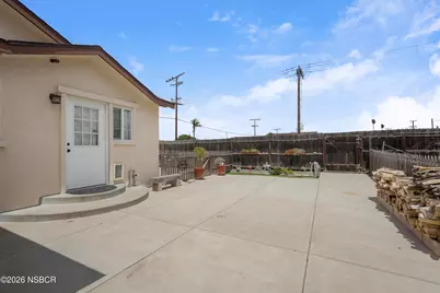 138 N E Street, Lompoc, CA 93436 - Photo 25