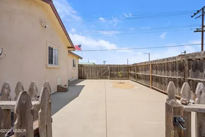 138 N E Street, Lompoc, CA 93436 - Photo 27