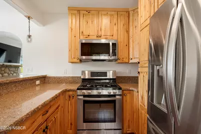 138 N E Street, Lompoc, CA 93436 - Photo 13
