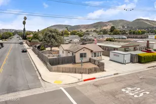 138 N E St, Lompoc, CA 93436 - Photo 3