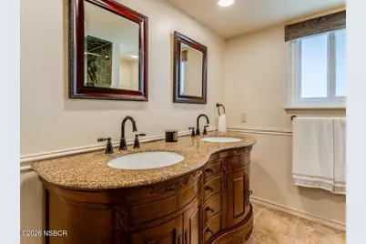 1062 Camelot Drive, Santa Maria, CA 93455 - Photo 25