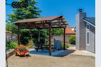 1062 Camelot Drive, Santa Maria, CA 93455 - Photo 45