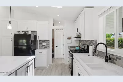 125 Sierra Vista, Solvang, CA 93463 - Photo 13