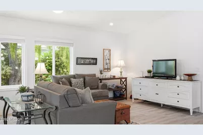 125 Sierra Vista, Solvang, CA 93463 - Photo 5