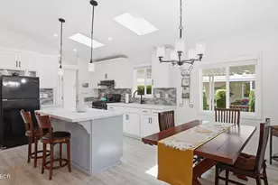 125 Sierra Vista, Solvang, CA 93463 - Photo 9