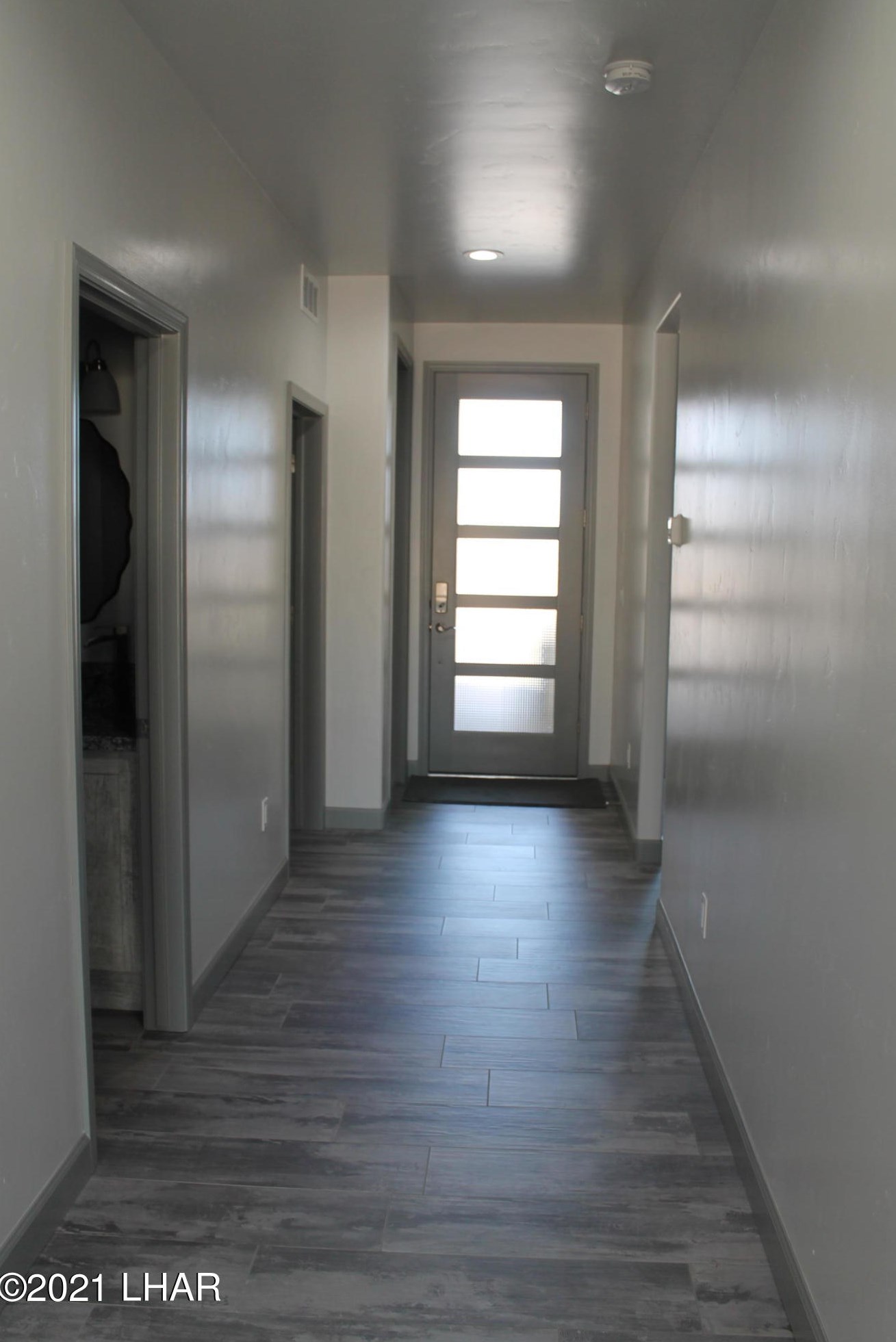 24 Tiburon Ln, Lake Havasu City, AZ 86403-6038