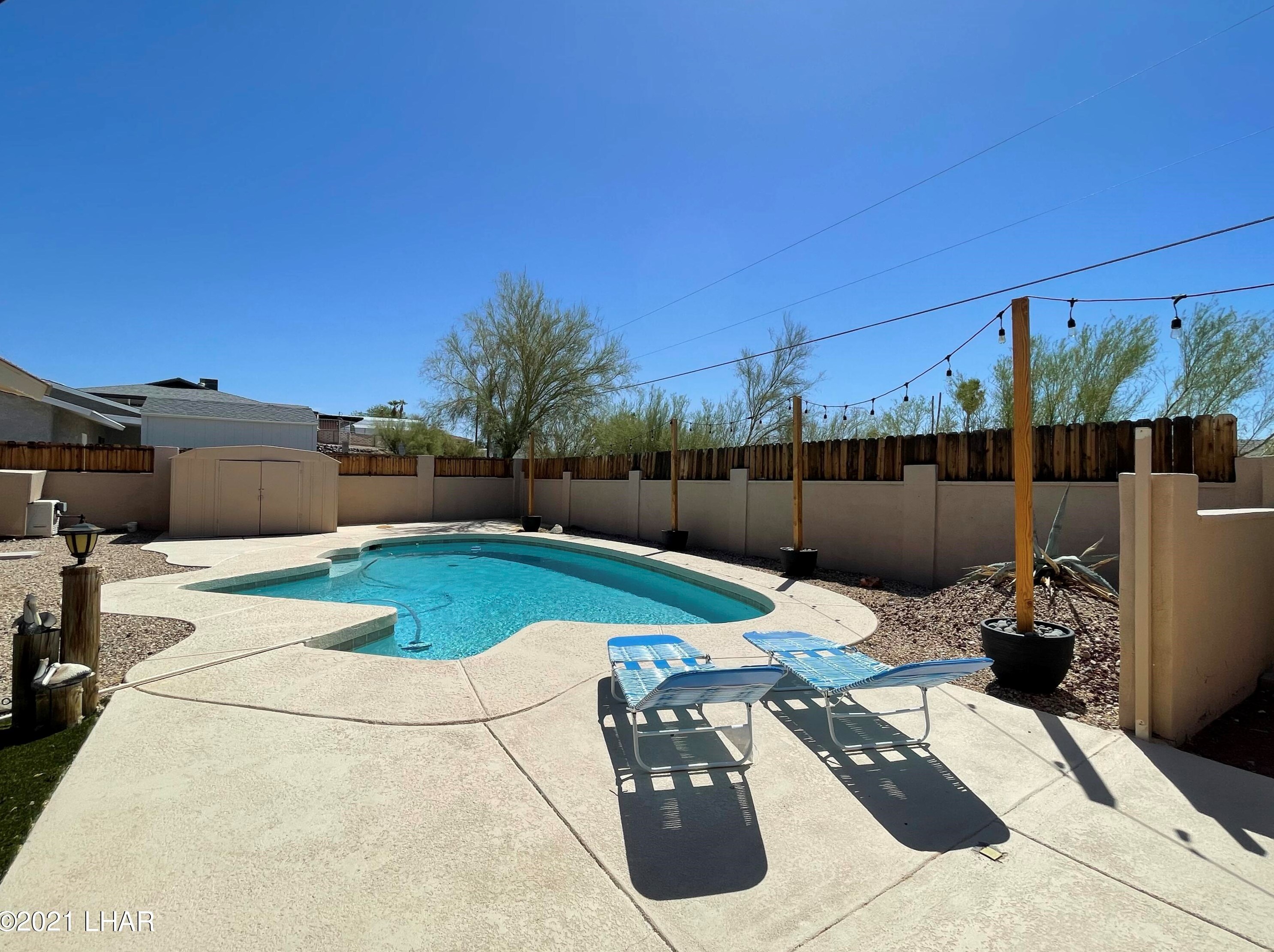 2450 Smoketree Ave, Lake Havasu City AZ  86403-5148 exterior