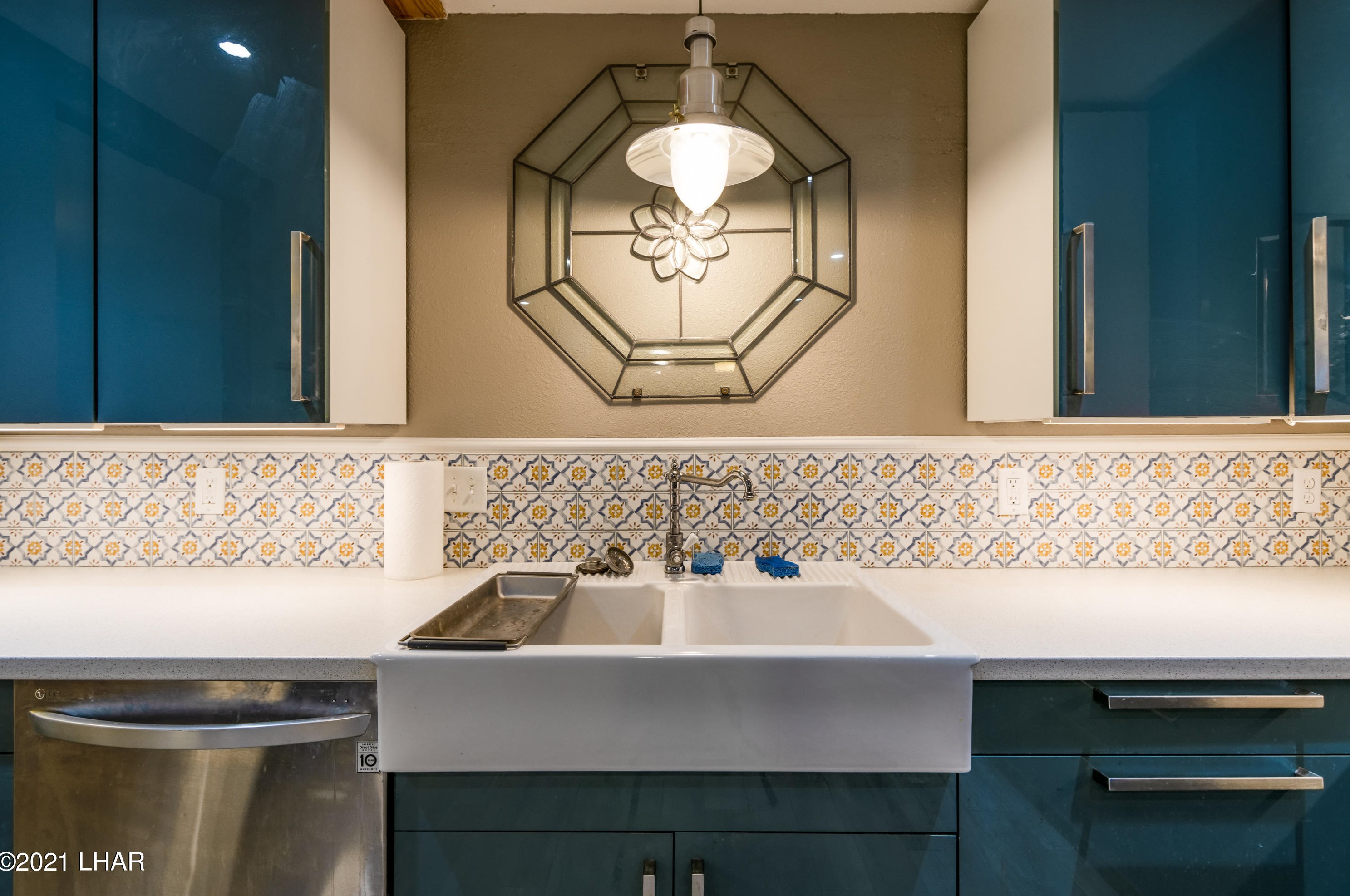 2140 Smoketree Ave, Lake Havasu City AZ  86403-5808 exterior