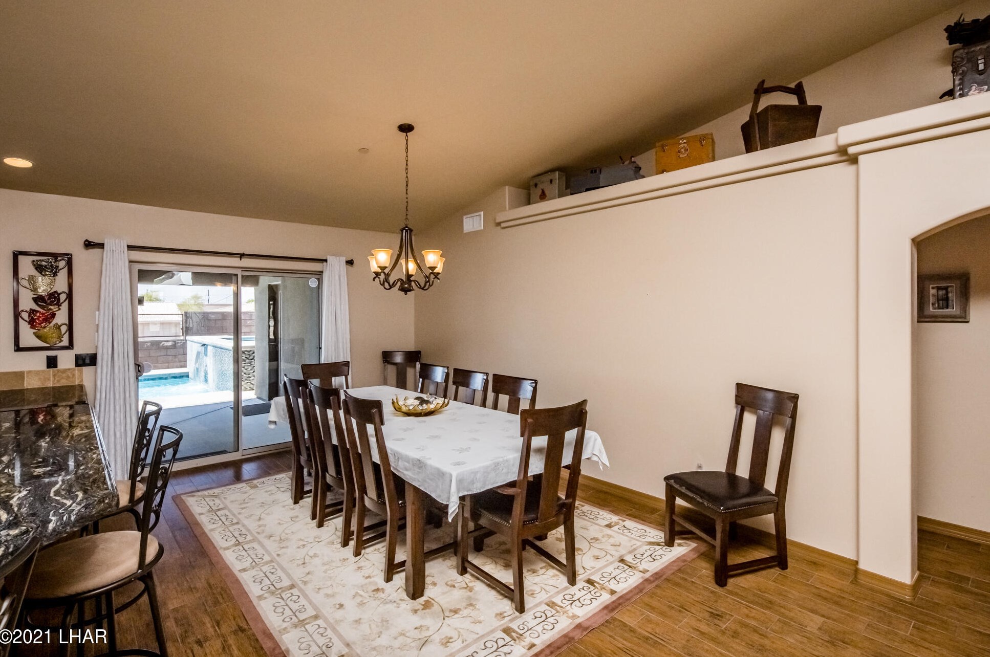 2481 Inverness Dr, Lake Havasu City AZ  86404-1272 exterior