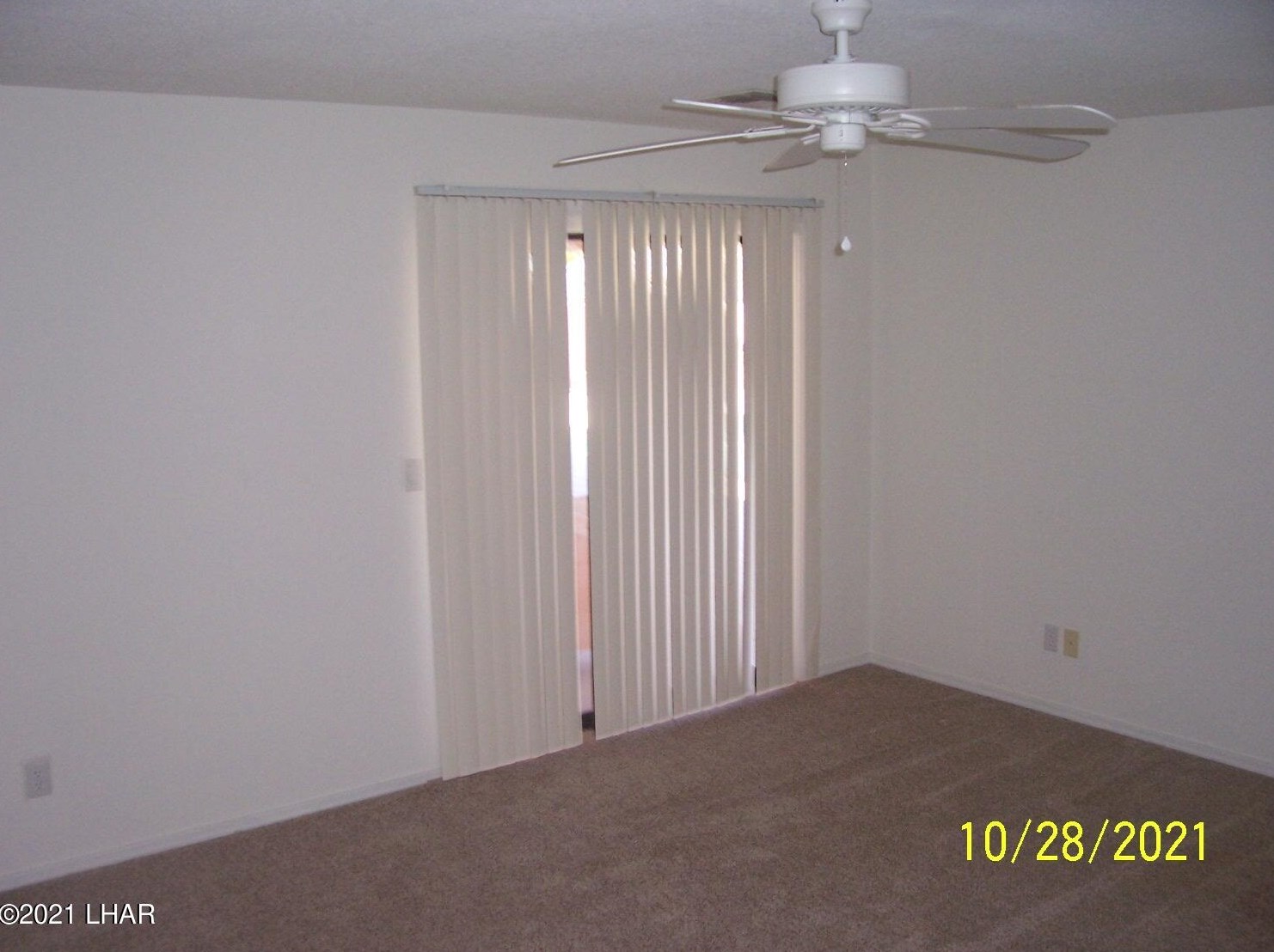 1921 Burgundy Ln, Lake Havasu City AZ  86404-1043 exterior