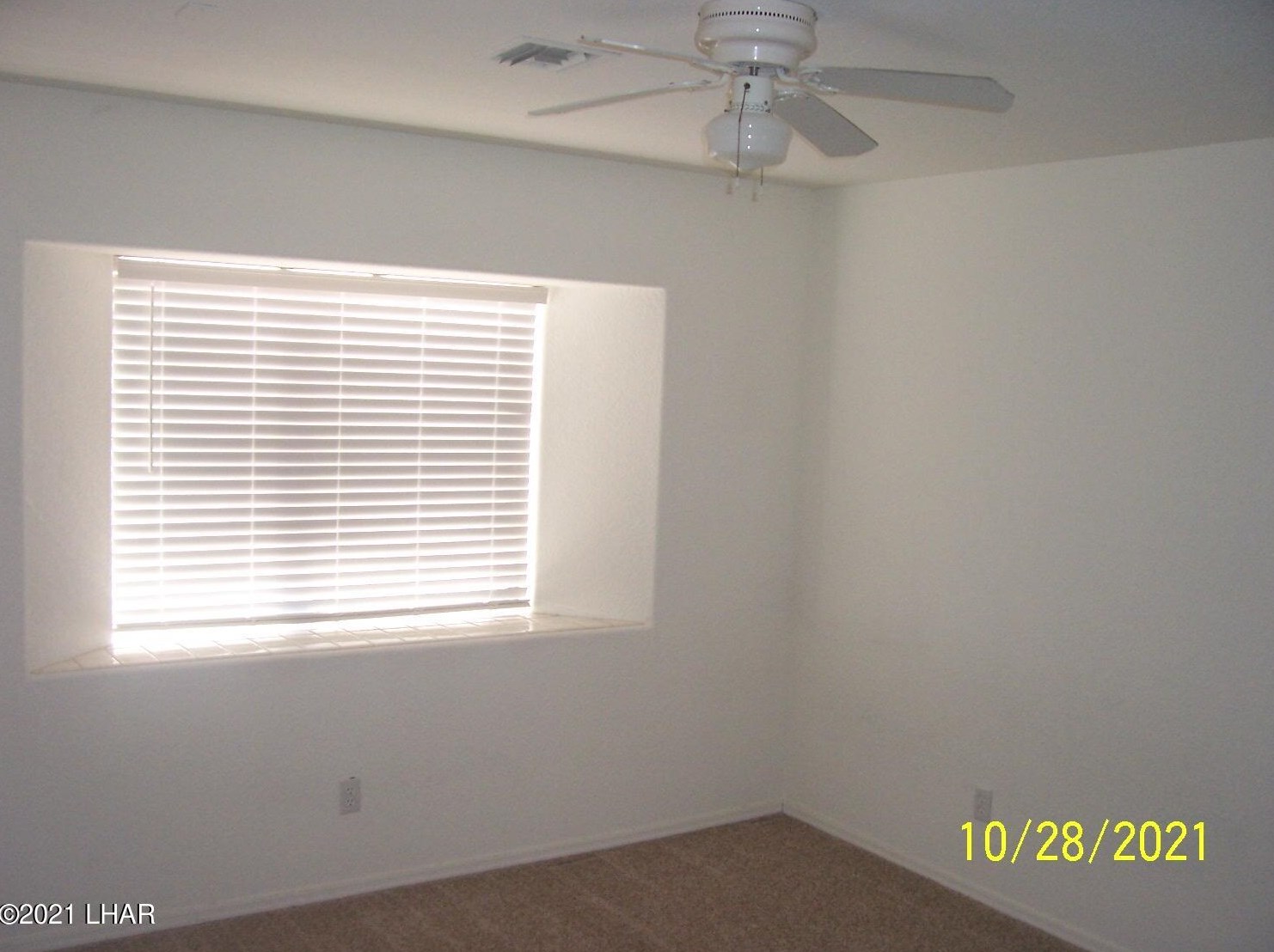 1921 Burgundy Ln, Lake Havasu City AZ  86404-1043 exterior