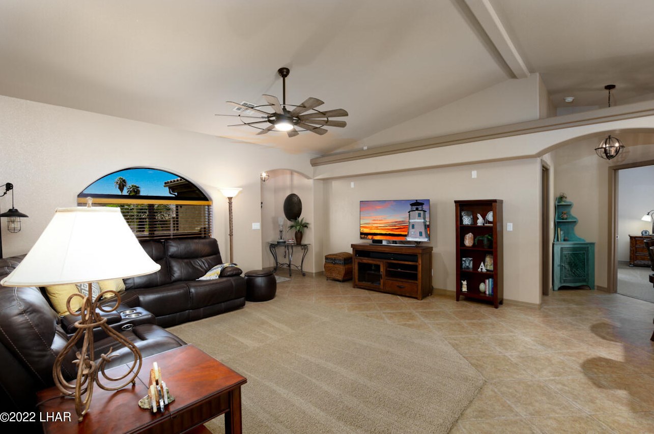 3569 Desert Gdn Dr, Lake Havasu City AZ  86404-1752 exterior