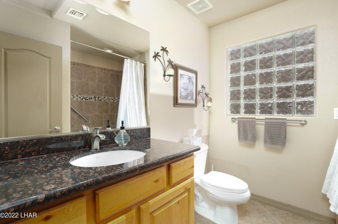 3569 Desert Gdn Dr, Lake Havasu City AZ  86404-1752 exterior