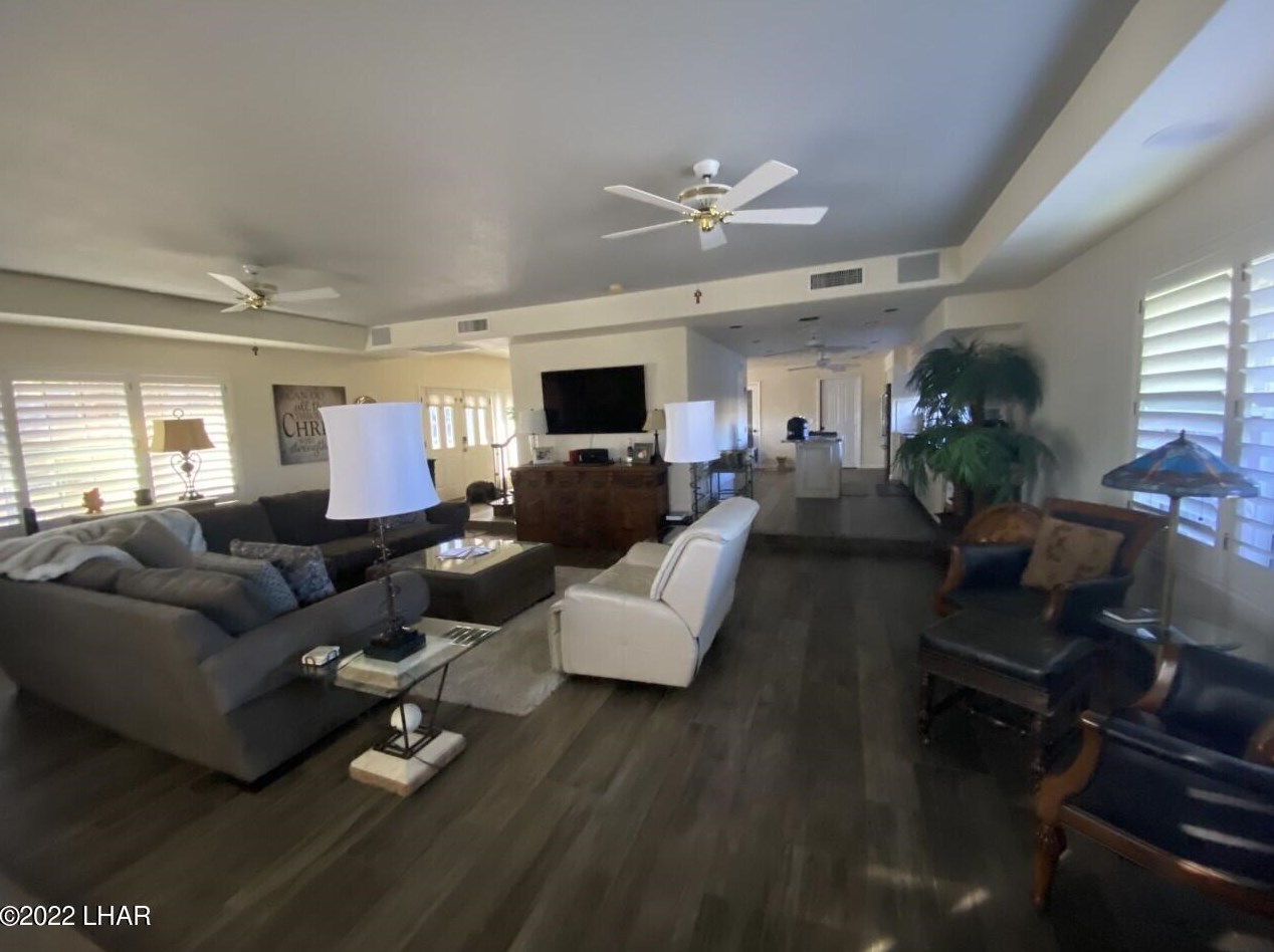 2390 Wood Ln, Lake Havasu City AZ  86406-8228 exterior