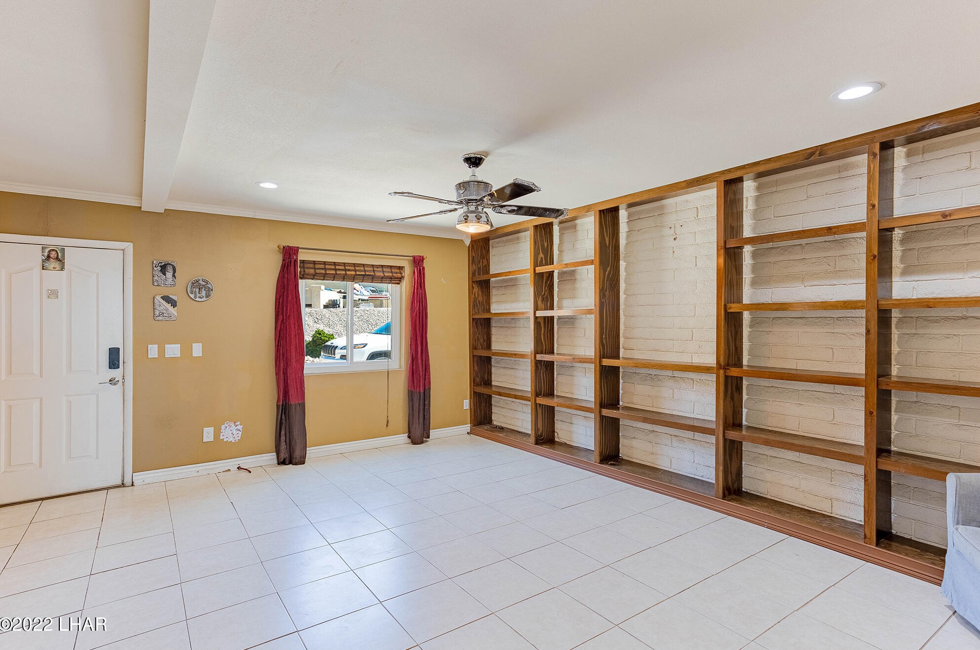 2943 Sombrero Dr, Lake Havasu City AZ  86404-3241 exterior