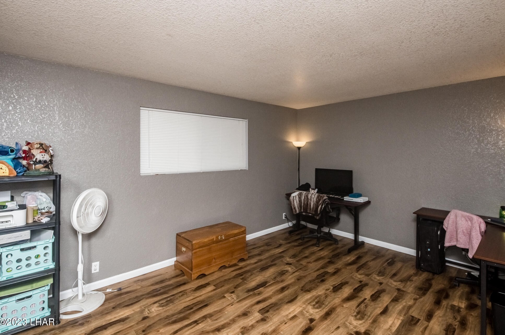 2400 Tigertail Dr, Lake Havasu City AZ  86403-4975 exterior