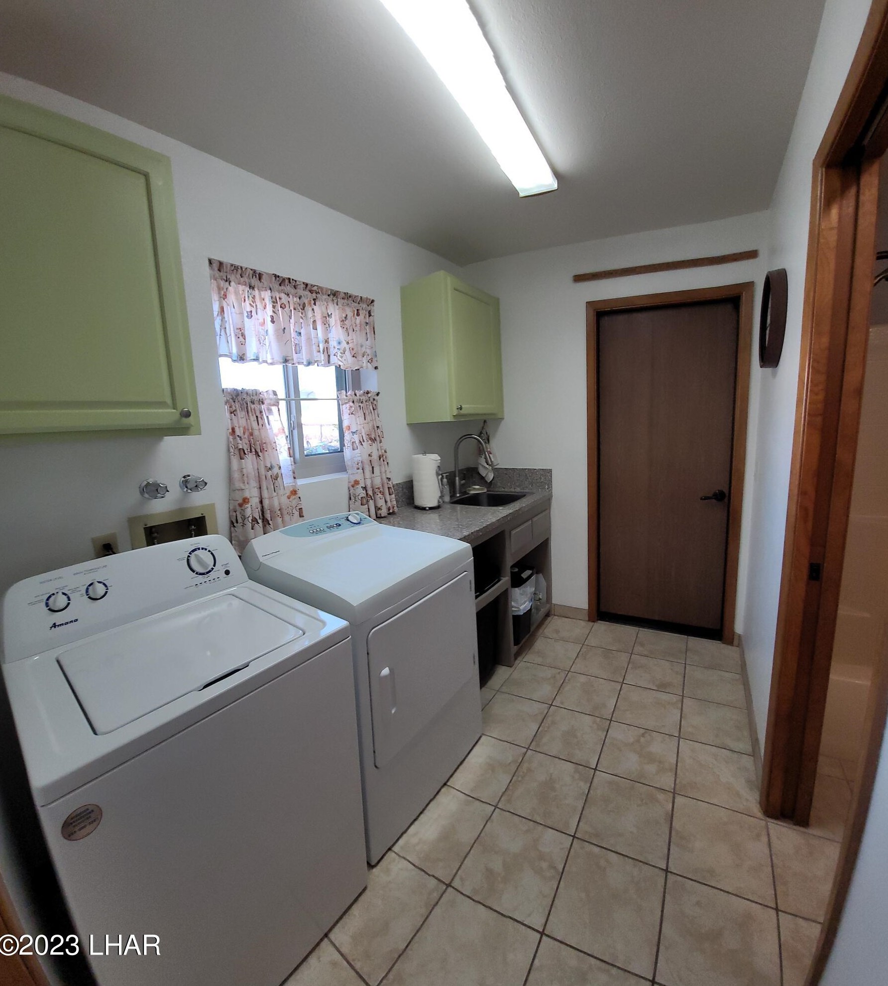 3615 Sunny Point Dr, Lake Havasu City AZ  86406-7235 exterior