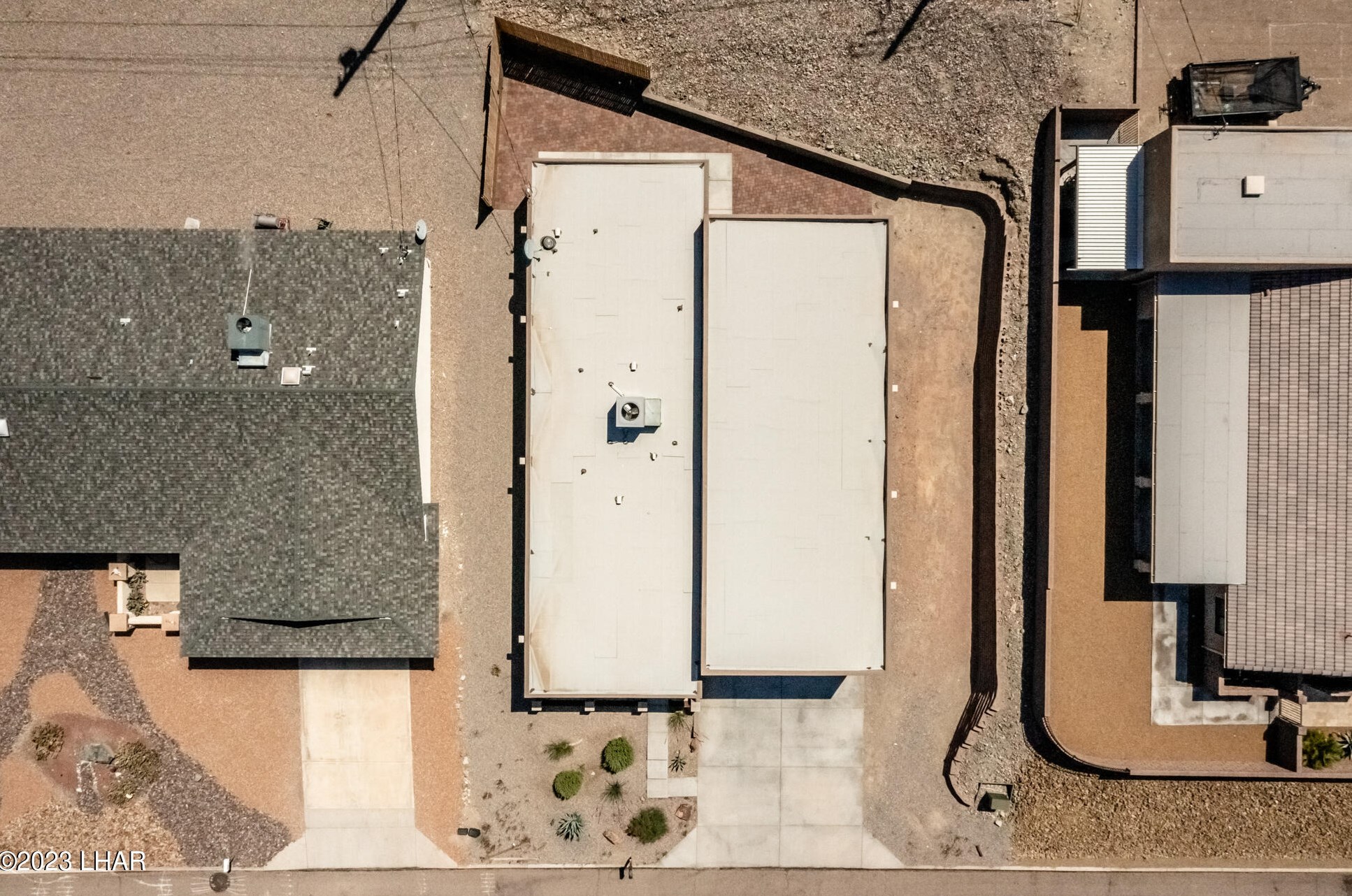 700 Empress Dr, Lake Havasu City AZ  86403-3305 exterior