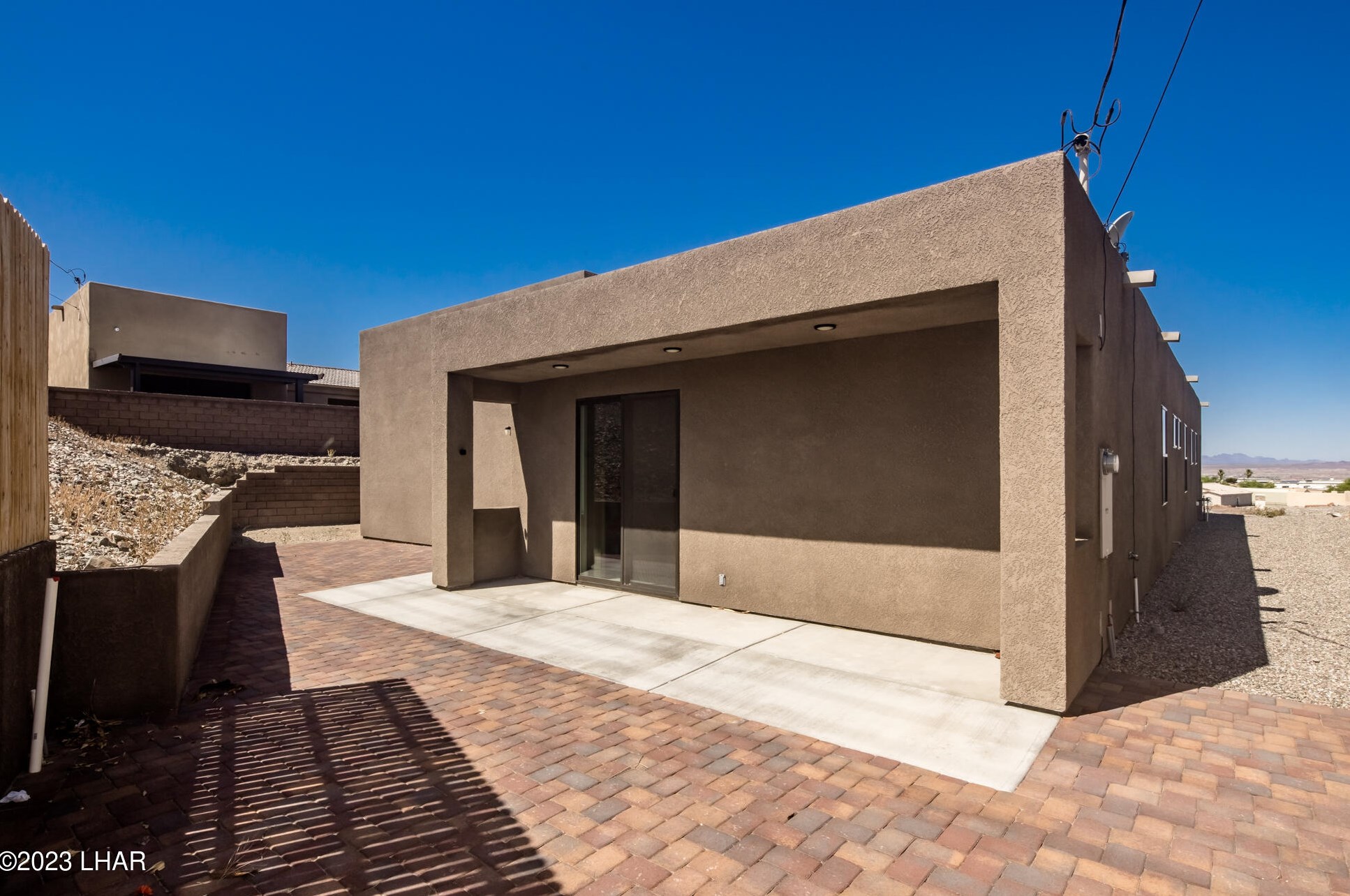 700 Empress Dr, Lake Havasu City AZ  86403-3305 exterior