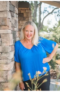 Erin Floyd Team image