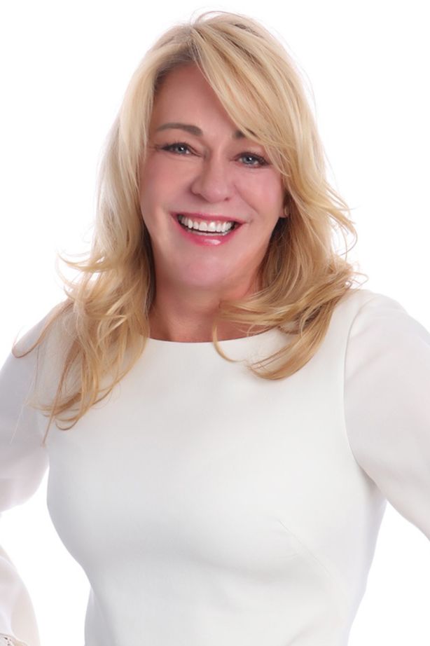 Tonya Peek Group, Real Estate Agents Frisco, TX Coldwell Banker Realty