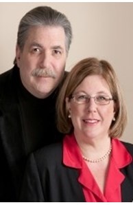 Bob and Richelle Ward, Realtors image