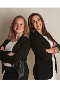Victoria Sheridan & Jessica Mudrick Team image